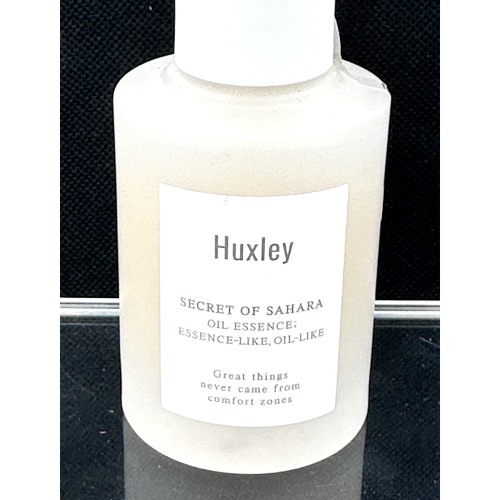 Huxley Oil Essence; Essence-Like, Oil-Like Premium Facial Serum 1.01 fl oz /30ml